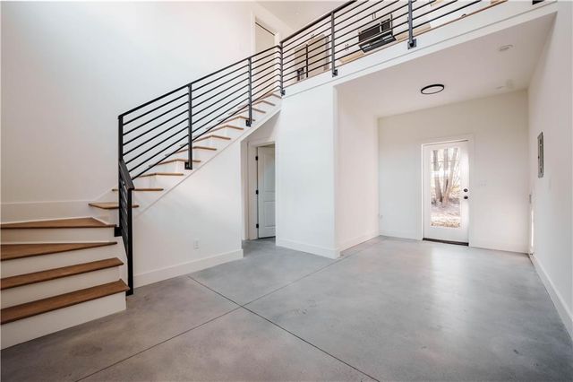 81 Clay SE Street, Atlanta, GA 30317