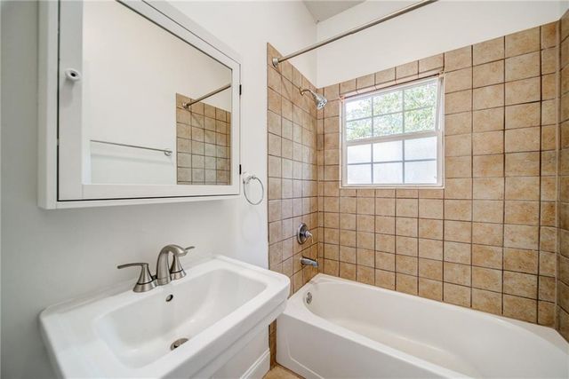 81 Clay SE Street, Atlanta, GA 30317