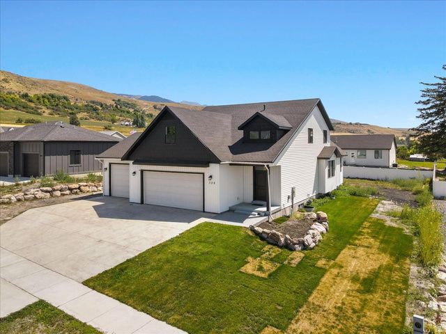 328 E 300 N, Richmond, UT 84333