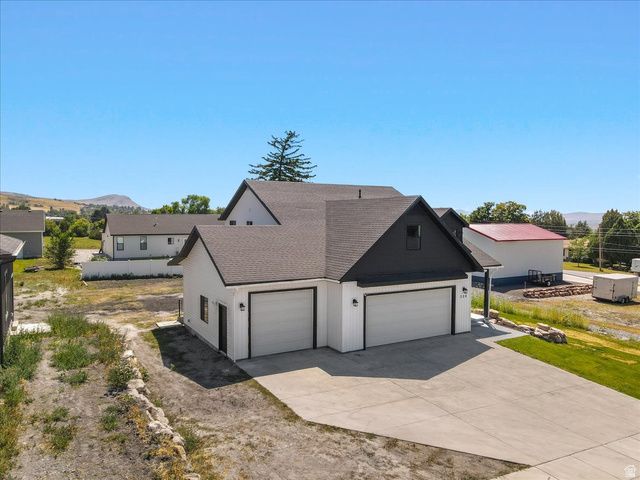 328 E 300 N, Richmond, UT 84333