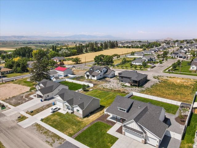 328 E 300 N, Richmond, UT 84333