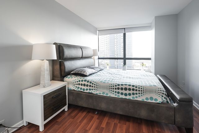 5415 N Sheridan Road 1015, Chicago, IL 60640