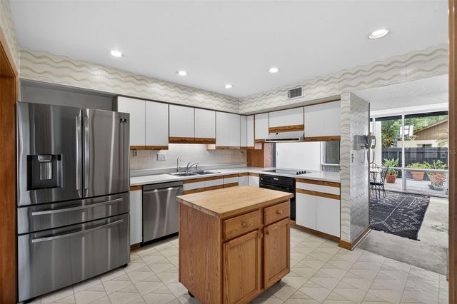 2111 MALLARD CIRCLE, Winter Park, FL 32789