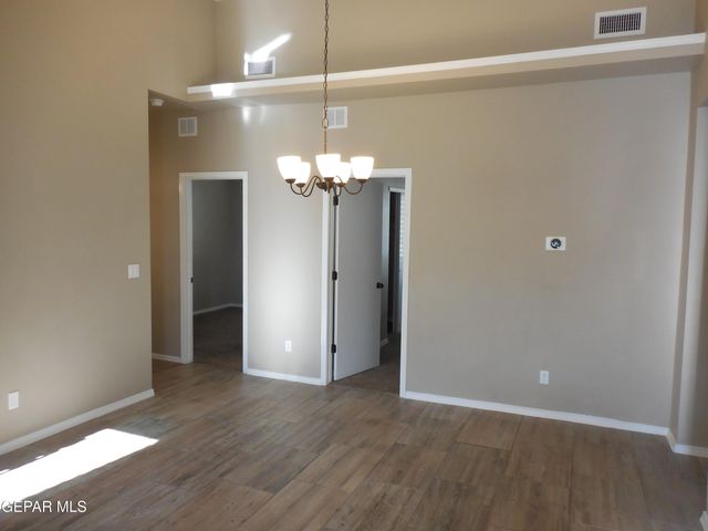 917 Jimson Weed Drive, Socorro, TX 79927