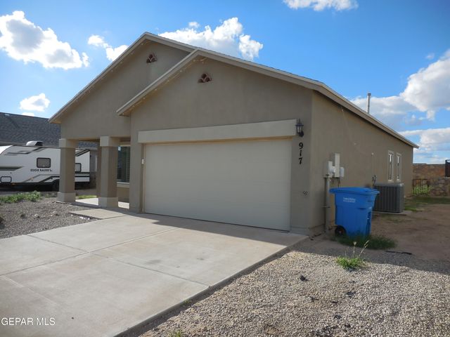 917 Jimson Weed Drive, Socorro, TX 79927