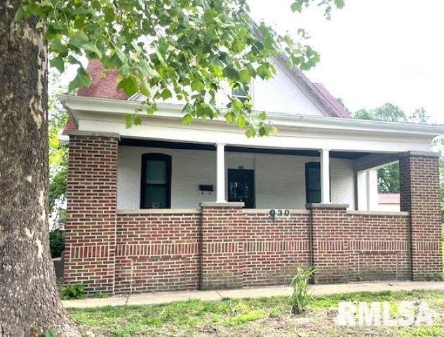 930 N 8TH Street, Springfield, IL 62702