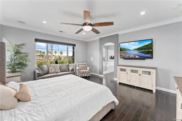 6031 Medinah St, Fontana, CA 92336