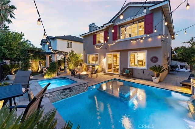 6031 Medinah St, Fontana, CA 92336