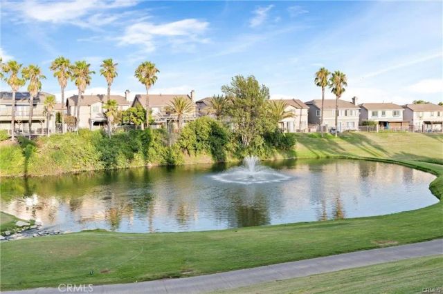 6031 Medinah St, Fontana, CA 92336