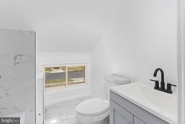 64 RUBY LN, Levittown, PA 19055