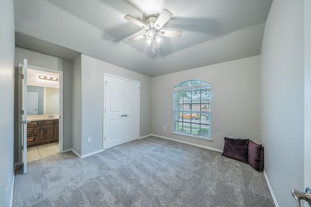 1050 Hidden Lakes Way, Rockwall, TX 75087