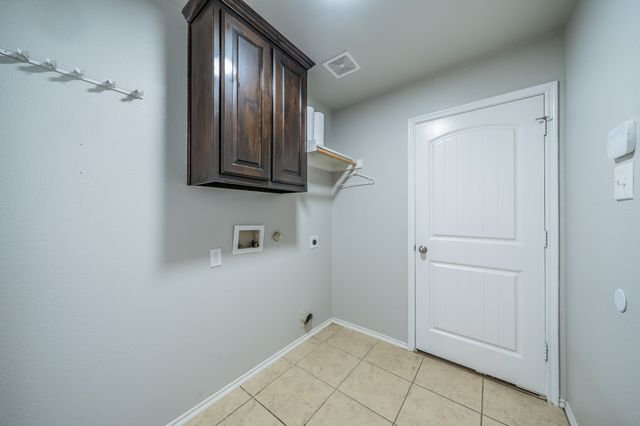 1050 Hidden Lakes Way, Rockwall, TX 75087