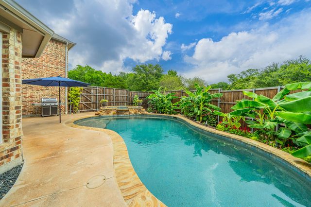 1050 Hidden Lakes Way, Rockwall, TX 75087