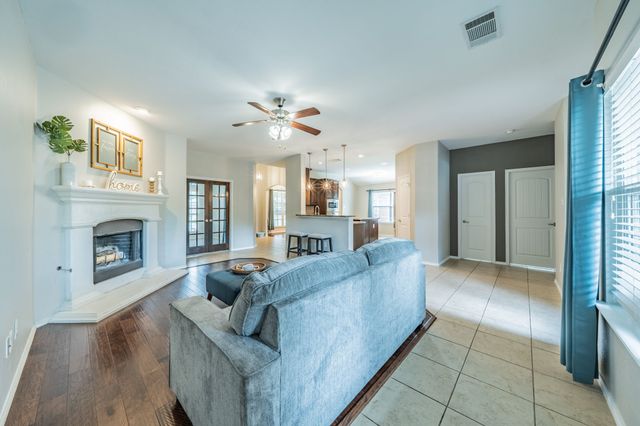 1050 Hidden Lakes Way, Rockwall, TX 75087