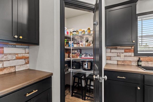 N9337 ROSELLA DRIVE, Appleton, WI 54915