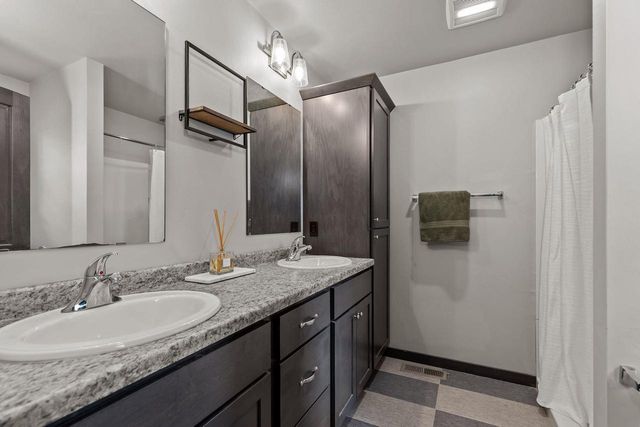 N9337 ROSELLA DRIVE, Appleton, WI 54915