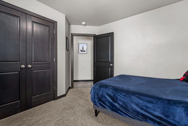 N9337 ROSELLA DRIVE, Appleton, WI 54915