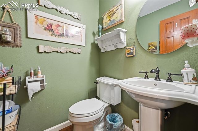 19340 Shadowood Drive, Monument, CO 80132