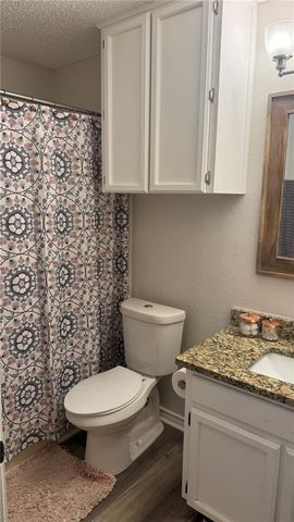 11202 Willowood Creek Dr A, Corpus Christi, TX 78410