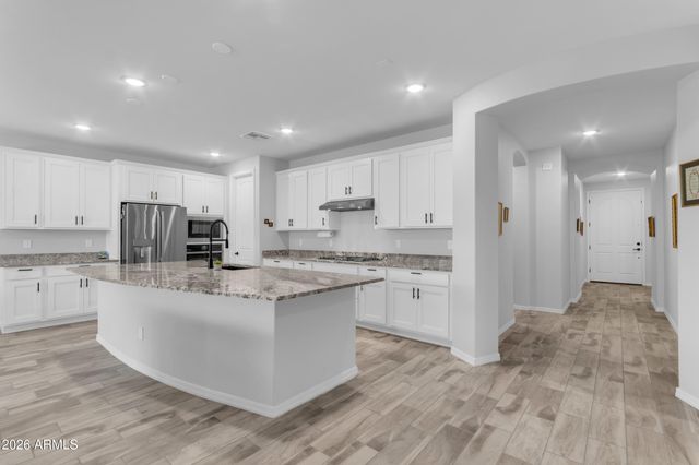 15299 W PORTLAND Street, Goodyear, AZ 85338