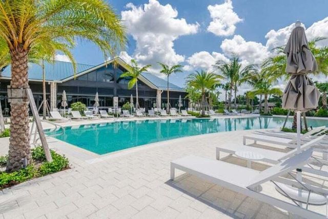 12871 Briarlake Drive 103, West Palm Beach, FL 33418