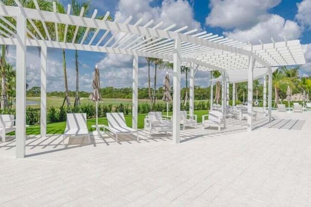 12871 Briarlake Drive 103, West Palm Beach, FL 33418