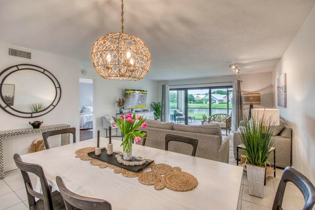 12871 Briarlake Drive 103, West Palm Beach, FL 33418