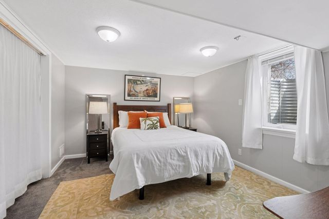 2401 Jones Place W, Bloomington, MN 55431