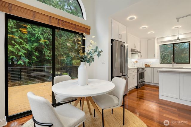 24345 Fjord Place NW, Poulsbo, WA 98370