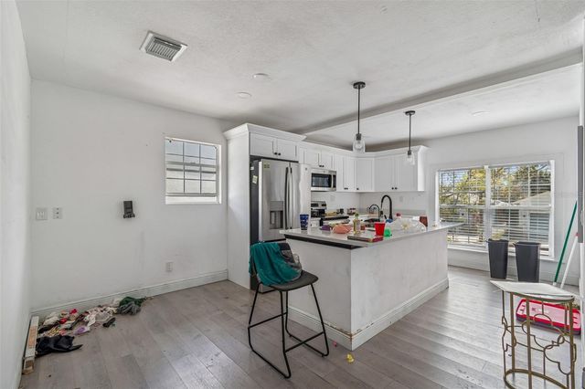 2402 CASSELL STREET, Tampa, FL 33605