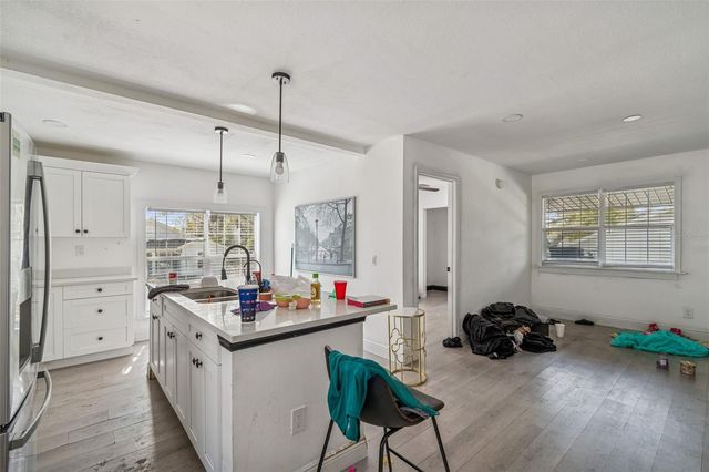 2402 CASSELL STREET, Tampa, FL 33605