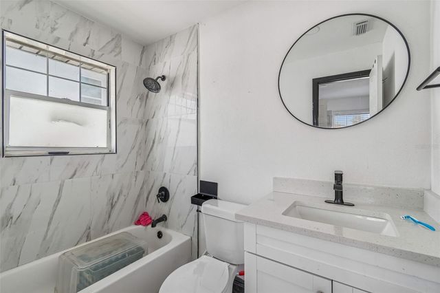 2402 CASSELL STREET, Tampa, FL 33605