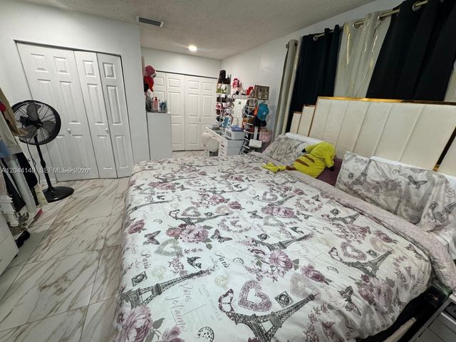 5851-5853 Fillmore St, Hollywood, FL 33021