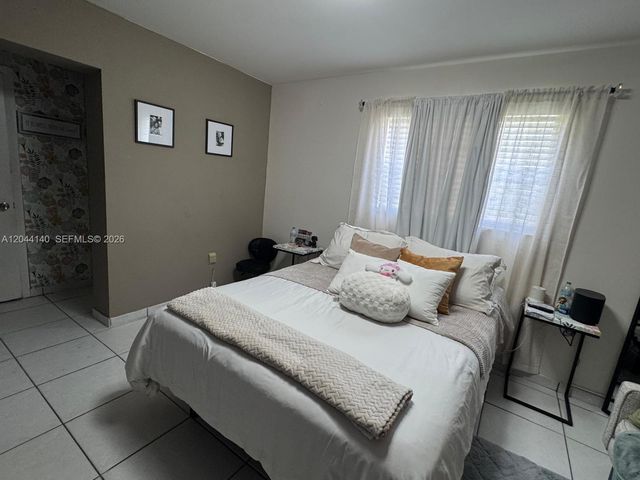 5851-5853 Fillmore St, Hollywood, FL 33021