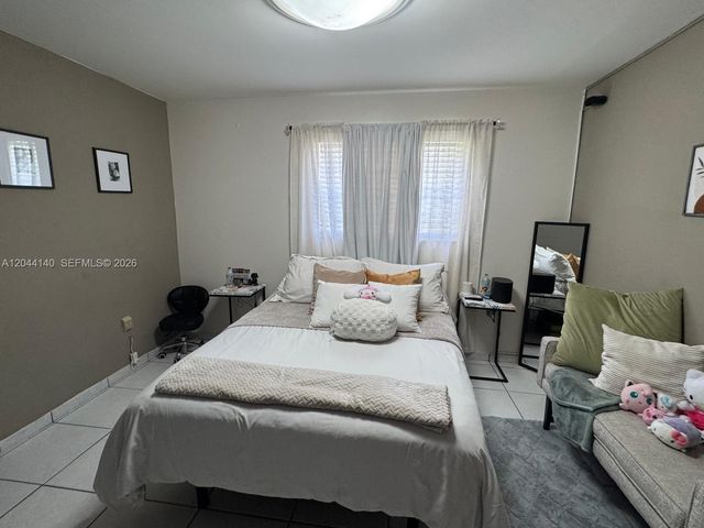 5851-5853 Fillmore St, Hollywood, FL 33021