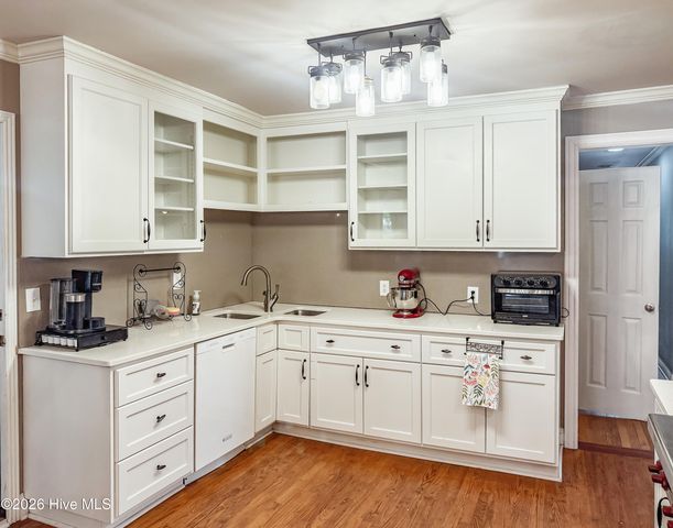 3758 N Mitchell Ford Road, Clarkton, NC 28433