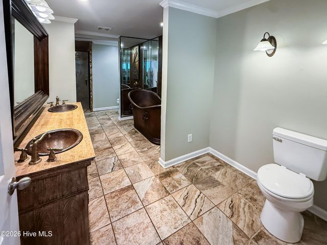 3758 N Mitchell Ford Road, Clarkton, NC 28433