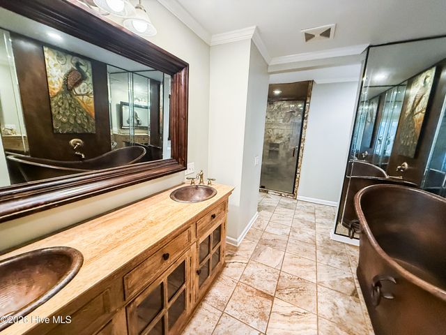 3758 N Mitchell Ford Road, Clarkton, NC 28433