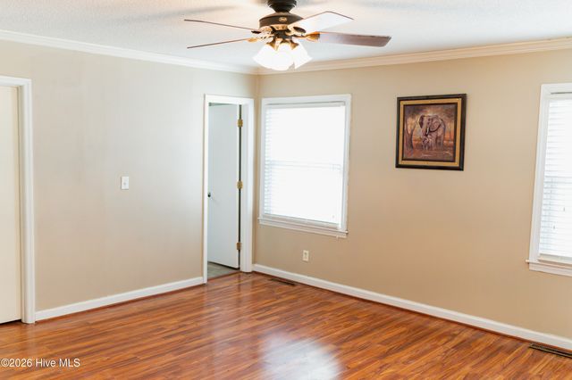 3758 N Mitchell Ford Road, Clarkton, NC 28433