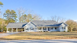 3758 N Mitchell Ford Road, Clarkton, NC 28433