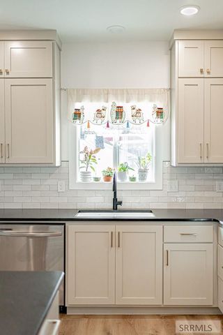 1485 Elmore Avenue, Idaho Falls, ID 83402