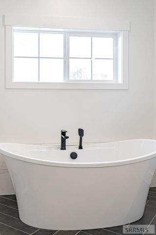 1485 Elmore Avenue, Idaho Falls, ID 83402