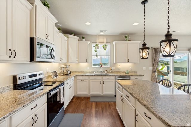 14823 S BIRKDALE CIR, Herriman, UT 84096