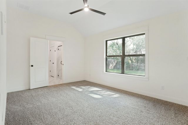 107 S 6th Street, Godley, TX 76044