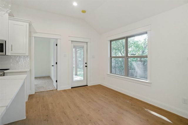 107 S 6th Street, Godley, TX 76044