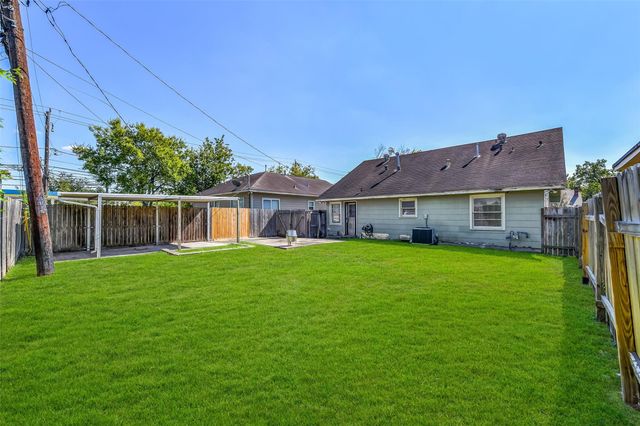 4727 Clay Street, Houston, TX 77023