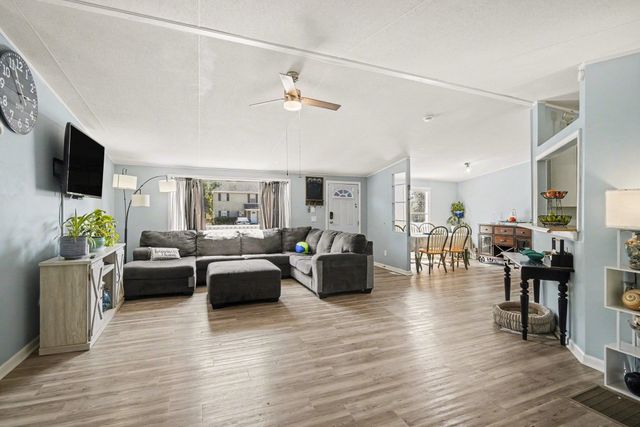 153 Rockdale St., Myrtle Beach, SC 29579