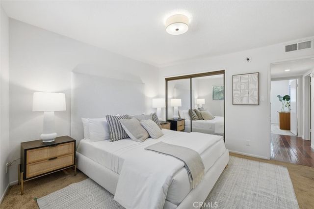 222 7th Street 202, Santa Monica, CA 90402