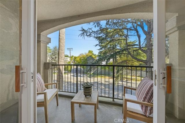 222 7th Street 202, Santa Monica, CA 90402