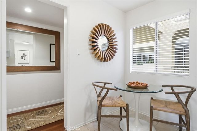 222 7th Street 202, Santa Monica, CA 90402